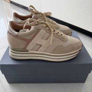 Hogan Women’s Platform Sneaker - Casual Comfort